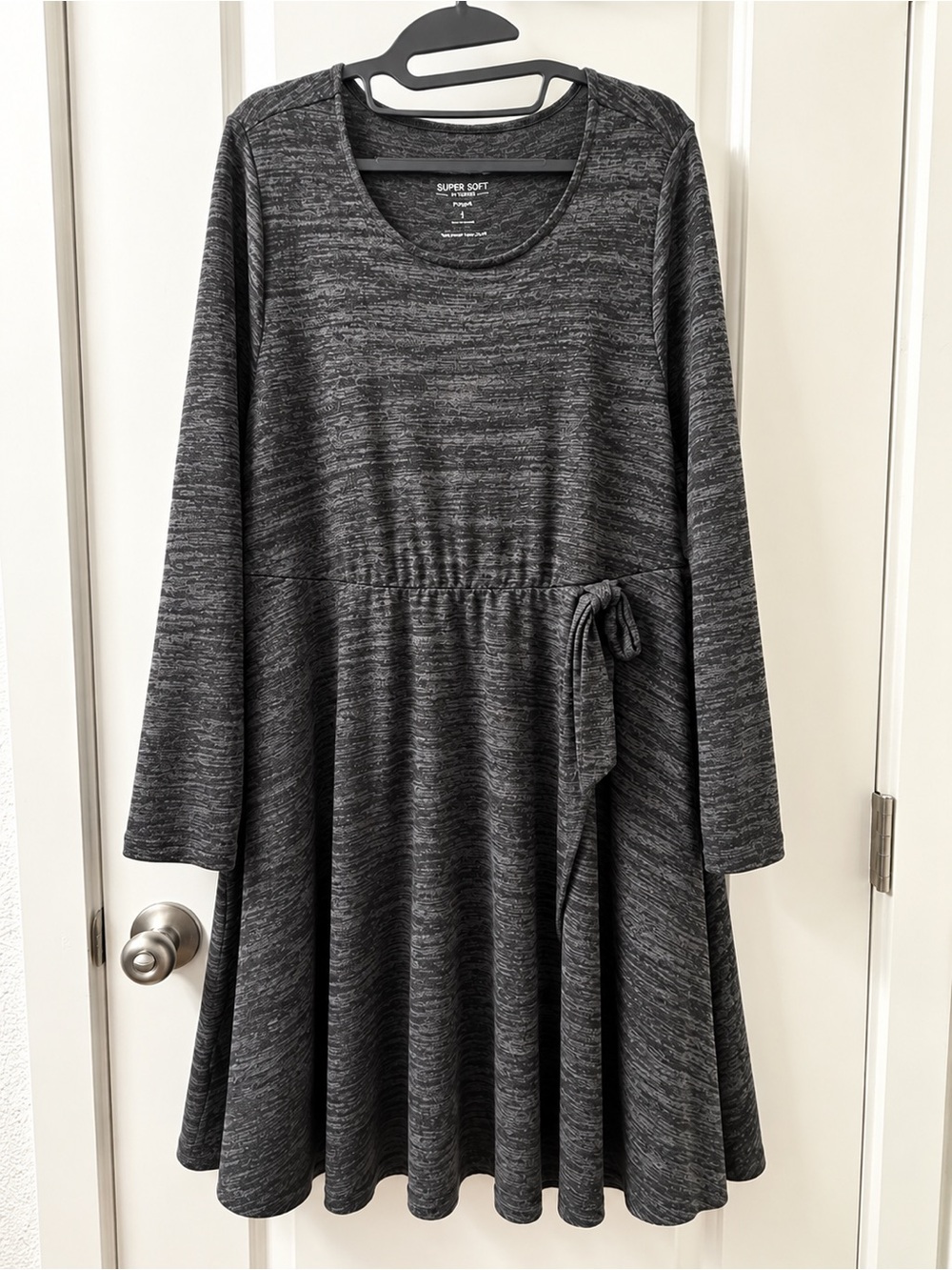 Torrid Super Soft Plush Charcoal Tie-Waist Dress Size 1